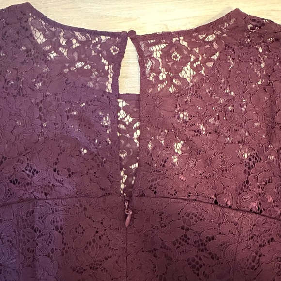 City Chic NWT Elegant Lace Midi Dress Bordeaux Long Sleeve Draped Skirt -Size 18 - Picture 9 of 11